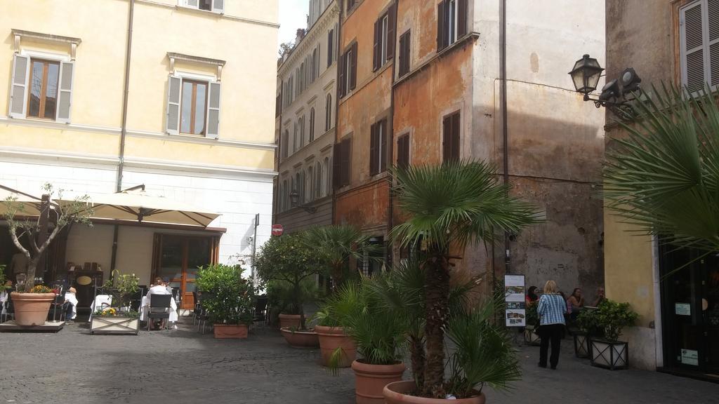 Vetrina Holidays Apartment Navona Rzym Pokój zdjęcie